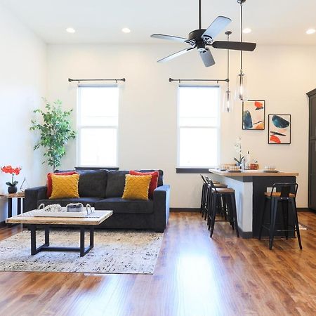 Old West Studio Lofts West Тампа Екстериор снимка