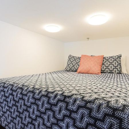 Old West Studio Lofts West Тампа Екстериор снимка