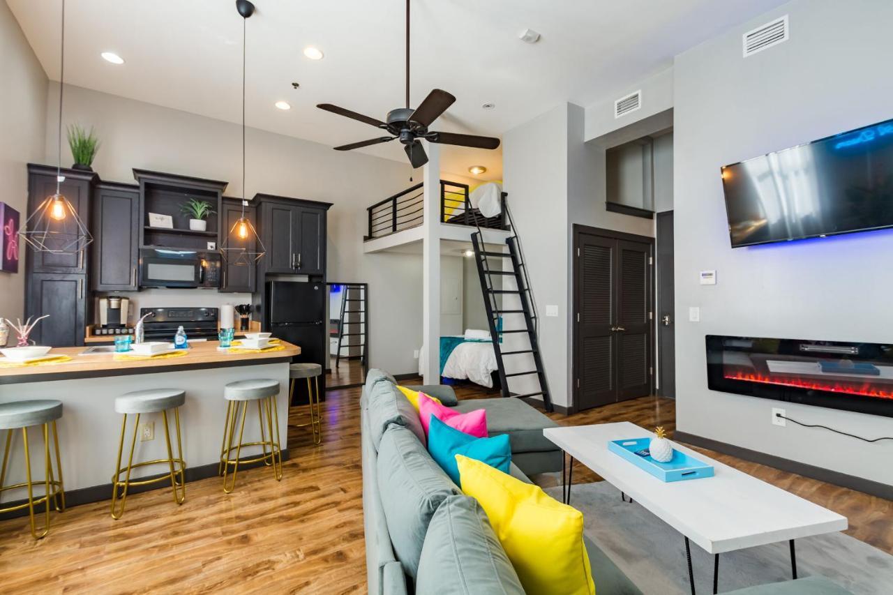 Old West Studio Lofts West Тампа Екстериор снимка